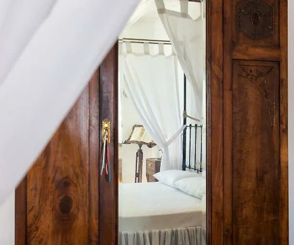 Tripiti Holiday home