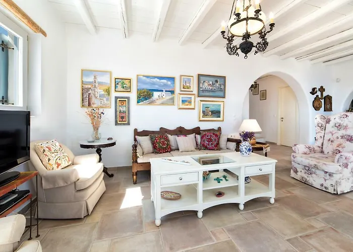 Holiday home Tripiti *