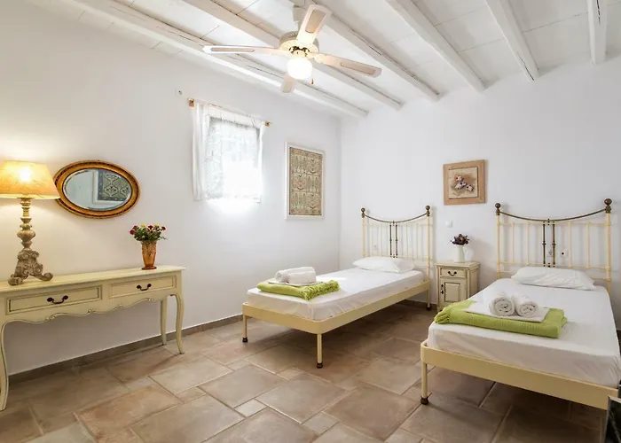 Tripiti Holiday home Drios