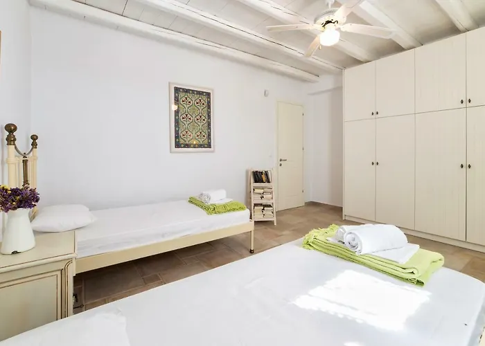 Tripiti Holiday home Drios