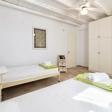 Tripiti Holiday home Drios