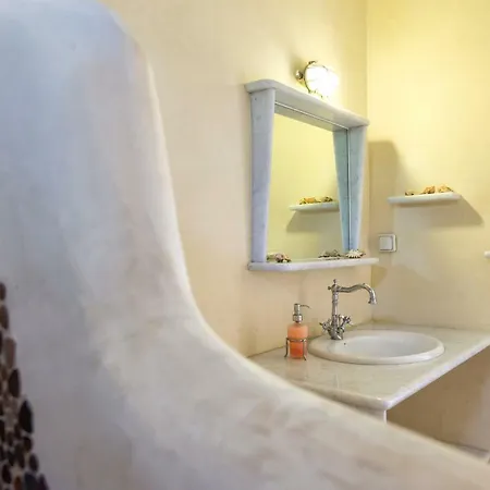 Holiday home Tripiti *