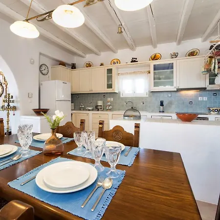 Holiday home Tripiti *